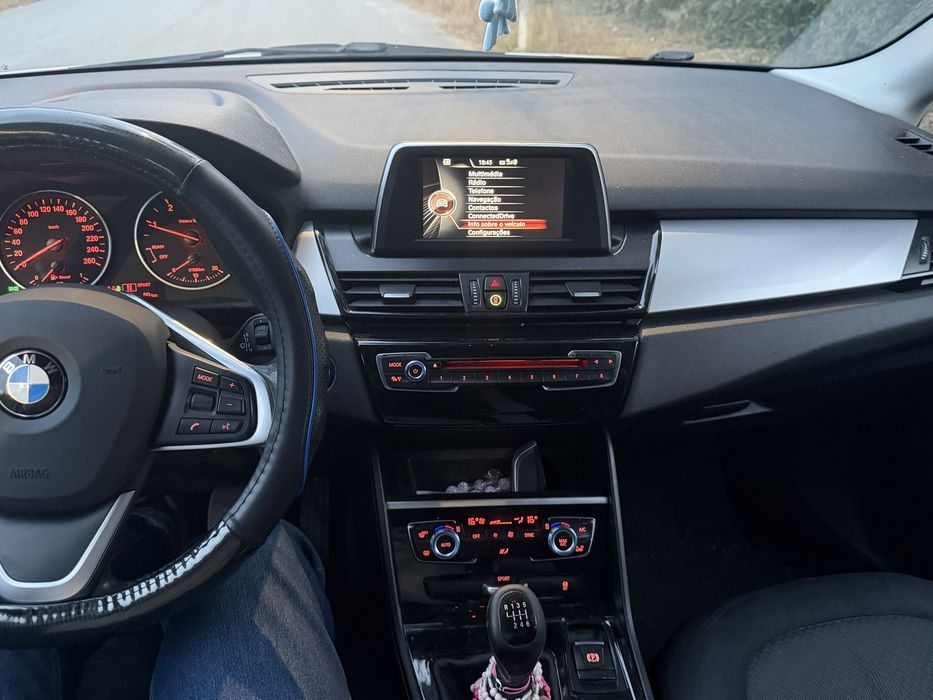 BMW 216 Active Tourer