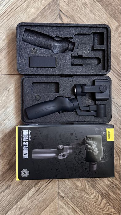 Продам Baseus BC01 трьохосьовий ручний стабілізатор (стедікам)