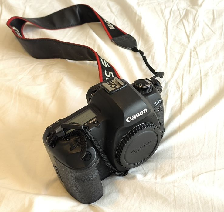 CANON 5D Mark II  ( Corpo )