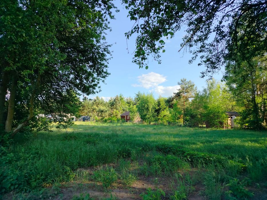 Działkę rekreacyjna nad jeziorem