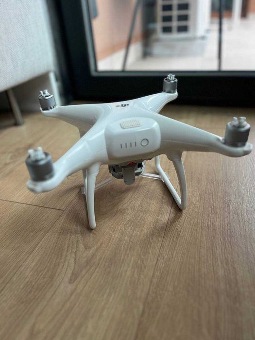 DJI Phantom 4, komplet, +1 bateria