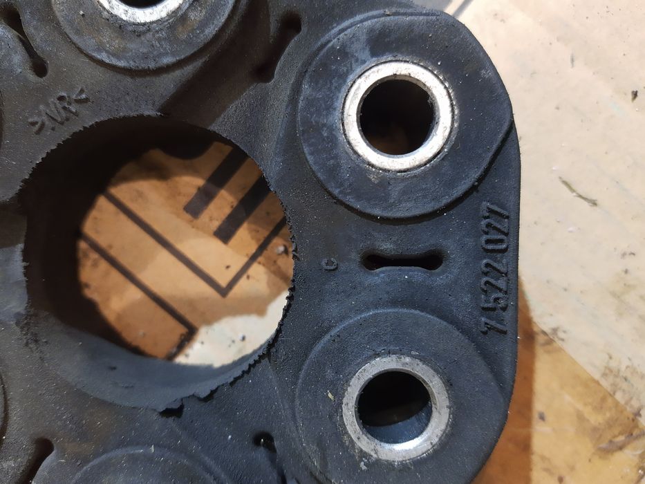 BMW E60 E61 łącznik elastyczny wału