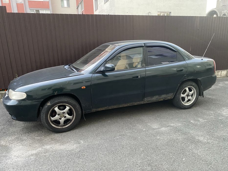 Daewoo Nubira 1998