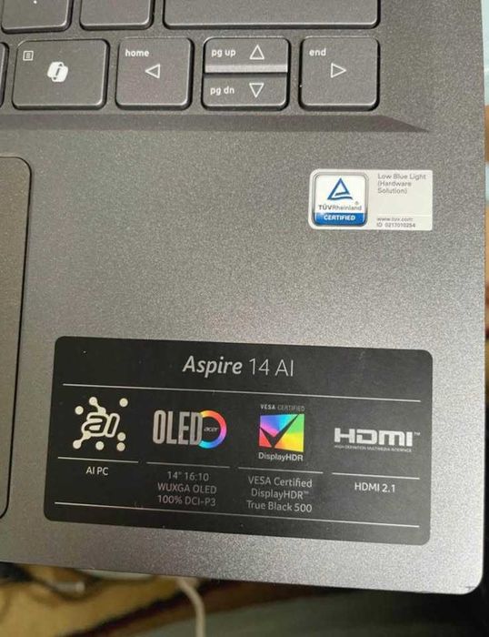 Acer Aspire 14 AI (Novo e com carregador)