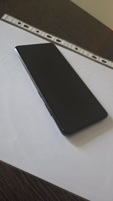 Samsung Galaxy S20 Plus  12/128  5G