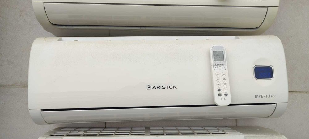 Ar condicionado Ariston multi split + Máq. de exterior (LER DESCRIÇÃO)
