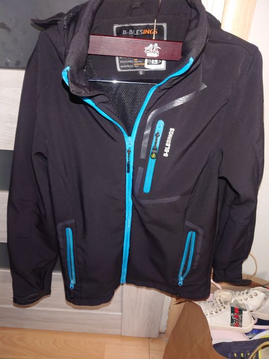 Kurtka Softshell