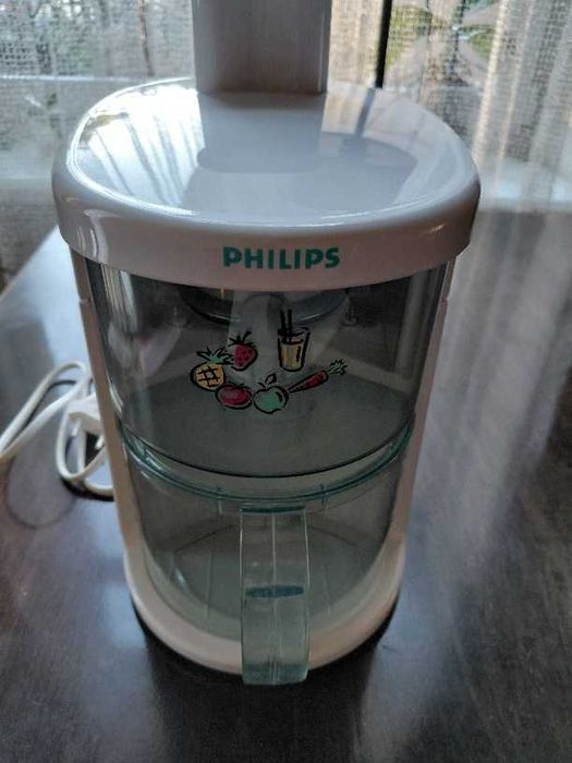 Соковижималка Philips HR2823