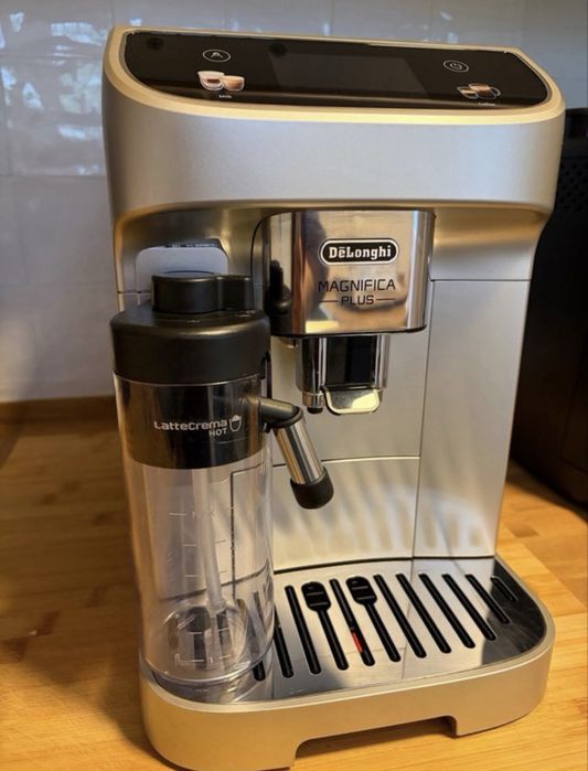 Delonghi Magnifica Plus com Garantia