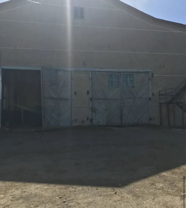 Продам  комерційний обʼєкт (завод)+ земля