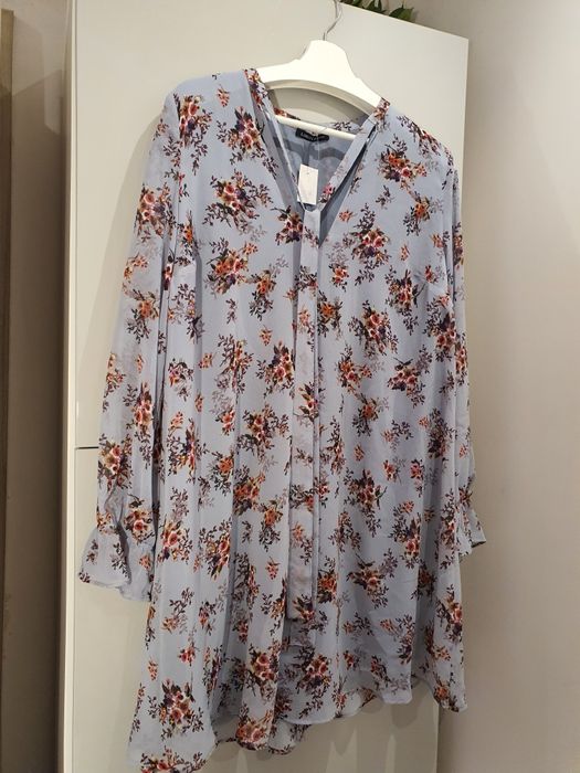 Sukienka  damska zwiewna  roz M nowa