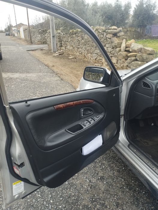 Carro Volvo 2001 S40 spor, VENDO ou TROCO