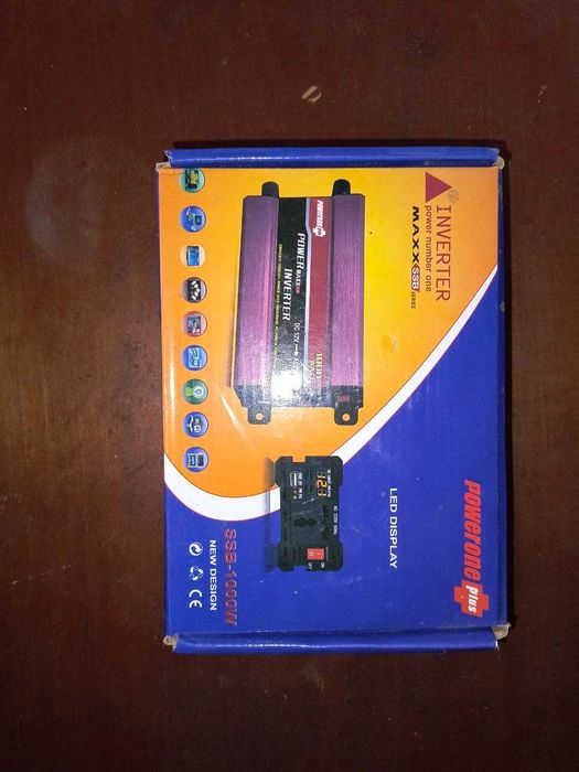 Новий автомобільний інвертор PowerOne Plus 1000W 12V-220V з LCD-дисплеєм