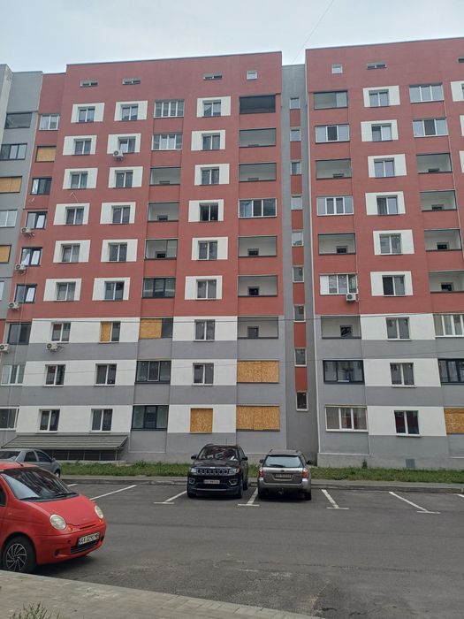 Продам квартиру в жк  Гидропарк 15000 $