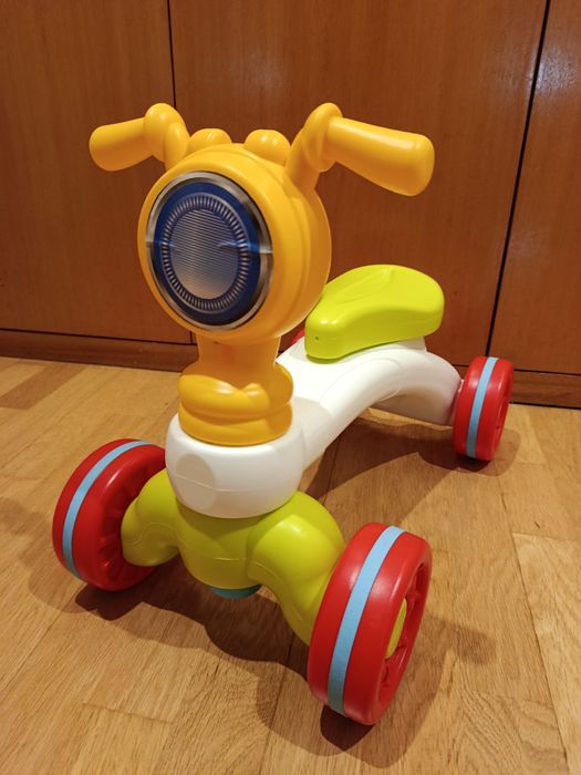 Triciclo infantil