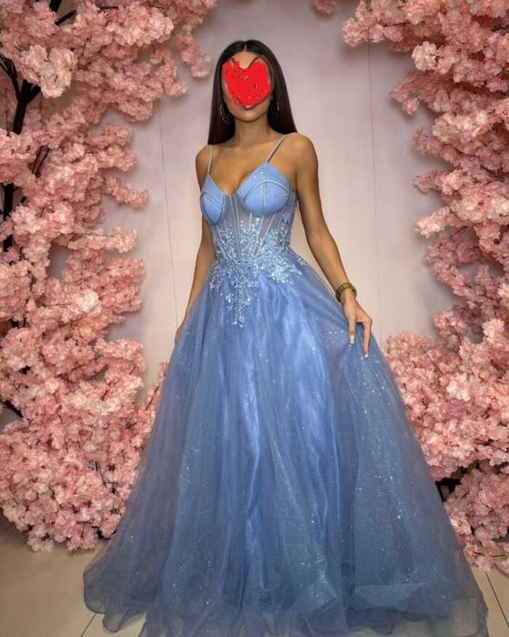 Piękna suknia na studniówkę Paradis Glamour Blue R34. Polski producent