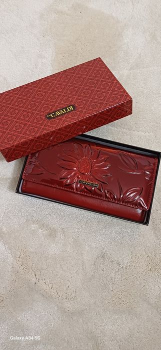 Portfel skóra naturalna  18cm na 9cm.  Nowiutki