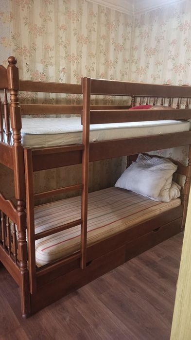 Ліжко двуярусне-трансформер з нішами