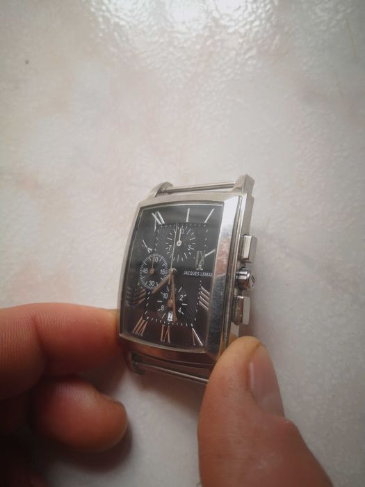 Relógio Jacques Lemans Chronograph (Série 1-1609) — Clássico e Elegante