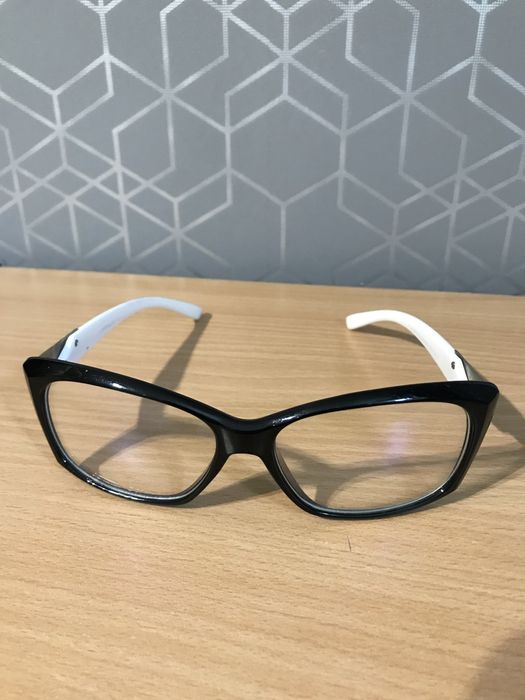 Окуляри іміджеві прозорі