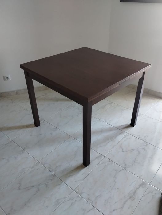 Mesa e 4 cadeiras de  Jantar BJURSTA -  IKEA