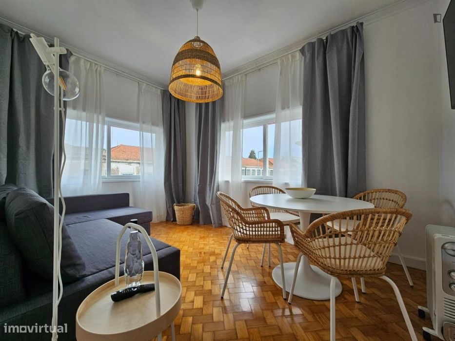 Apartamento com 2 quartos - localizado em Cedofeita Porto