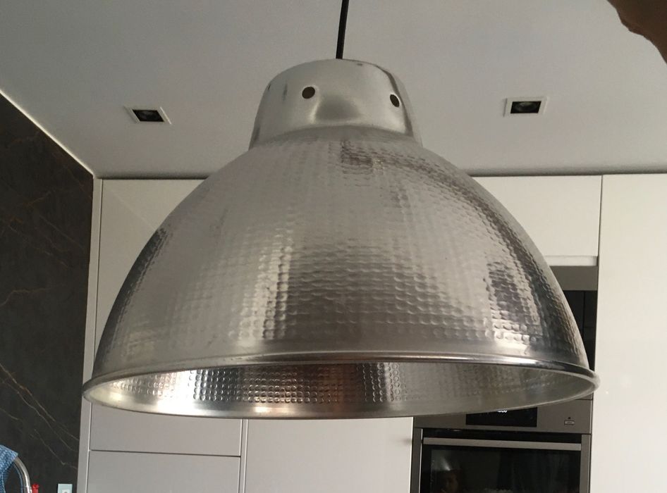 Modern metallic lamp, like new