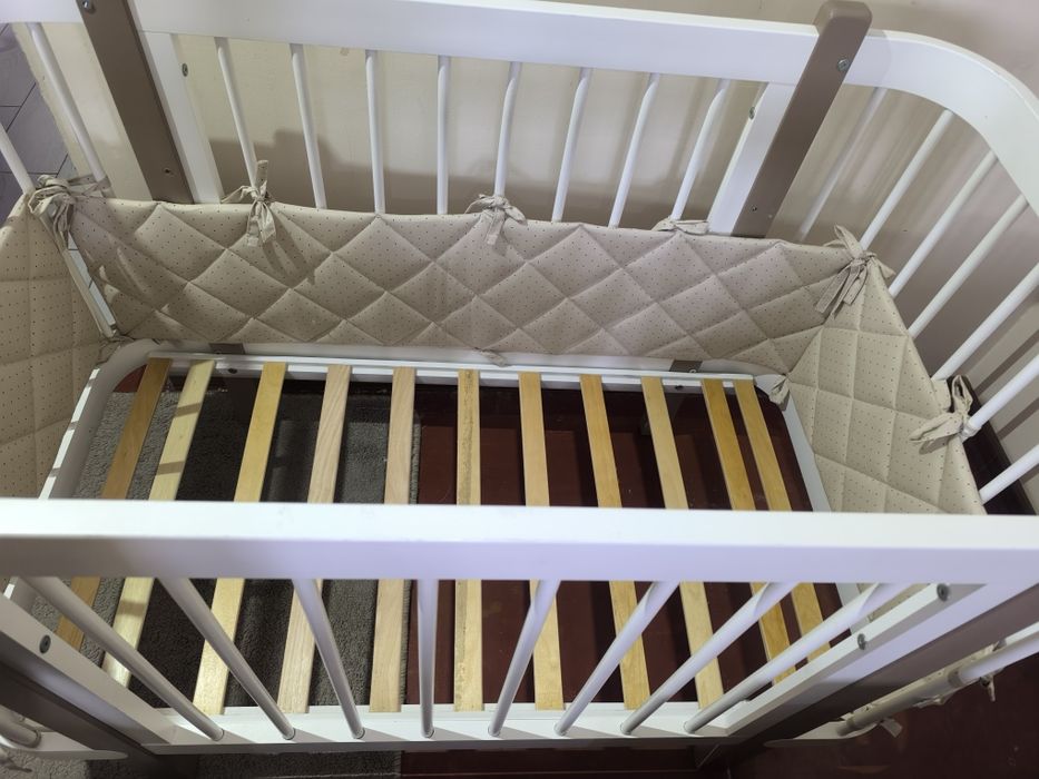 Дитяче ліжко для немовлят