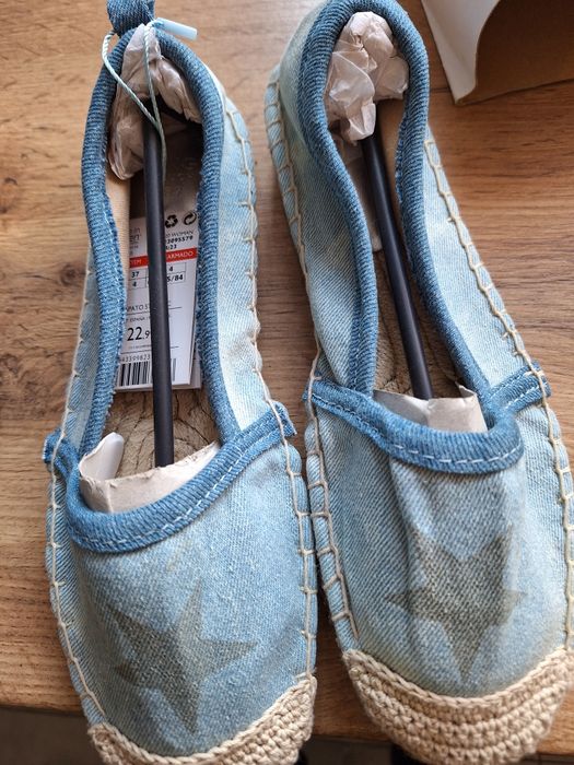 Sprzedam buty typu espadryle