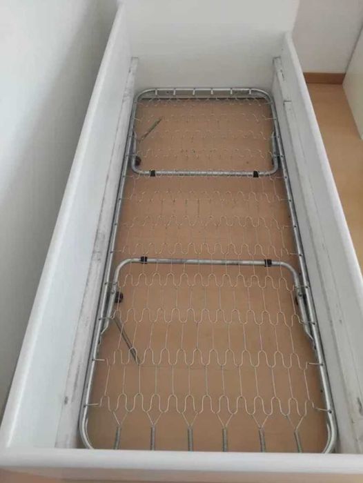 Cama 190x80 com rede  e colchão