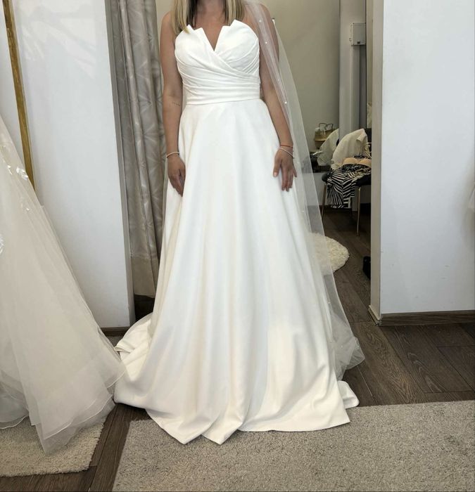 Nieużywana suknia ślubna Stella York PA1393