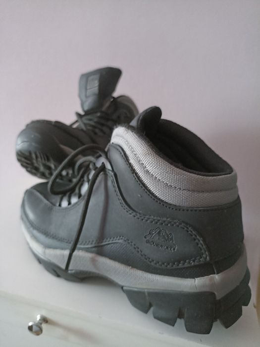 Ботинки крассовки