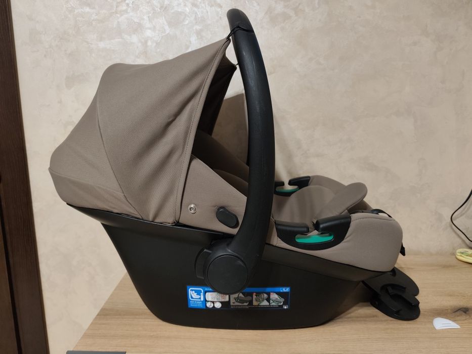 Автолюлька Carrello Omega (стан нової)