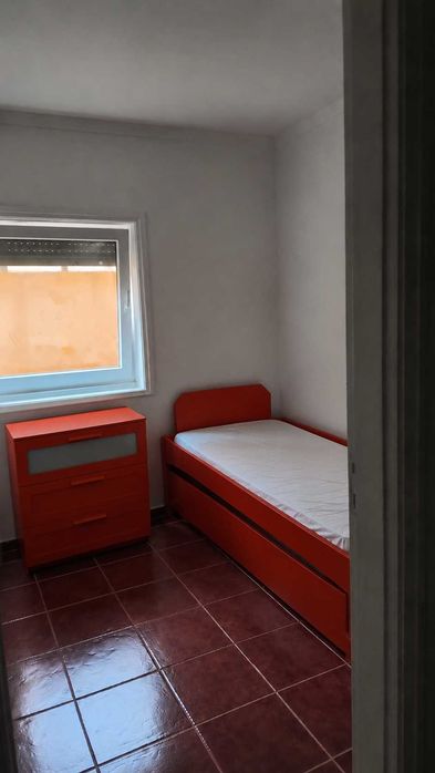 Arrendamento de quartos em Ermesinde/ Travagem