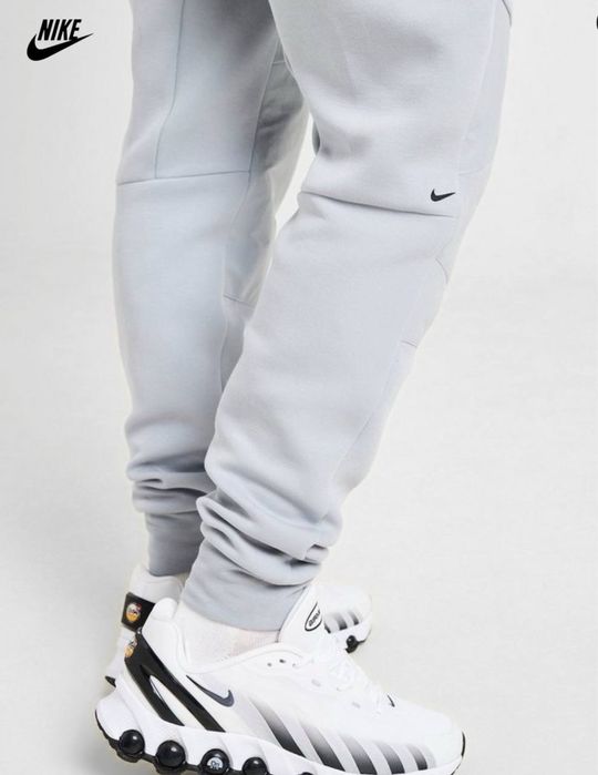Штани Nike Tech Fleece
