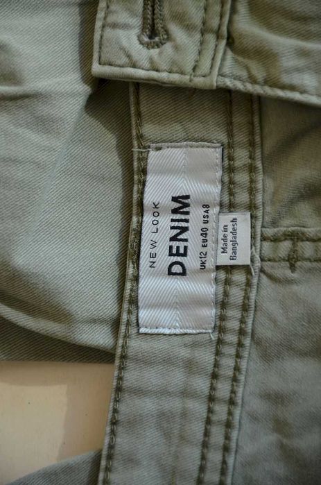 Spodnie jeansy zielone khaki bojówki 40 L New Look