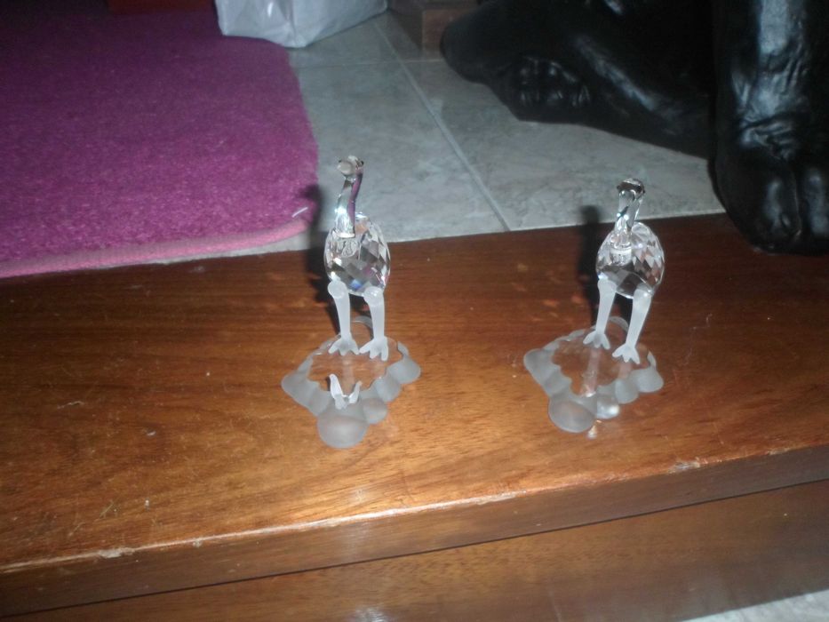 2 cegonhas em cristal swarovski muito bonitas