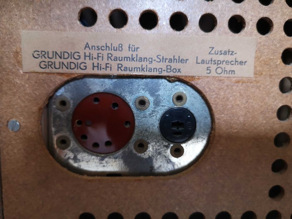 Radiola z lat 60-tych GRUNDING Konzertschrank w super stanie