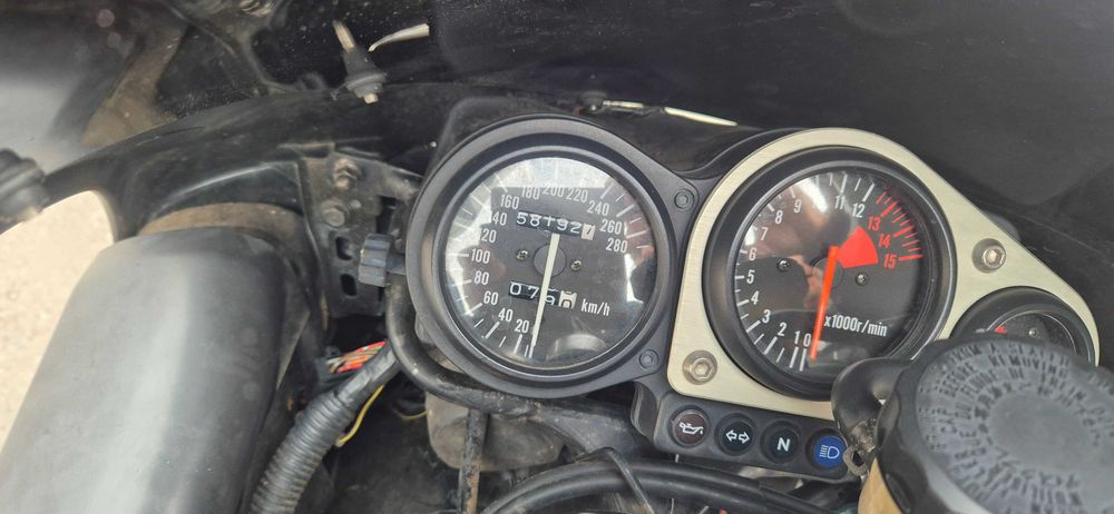 Kawasaki zx7 black édition