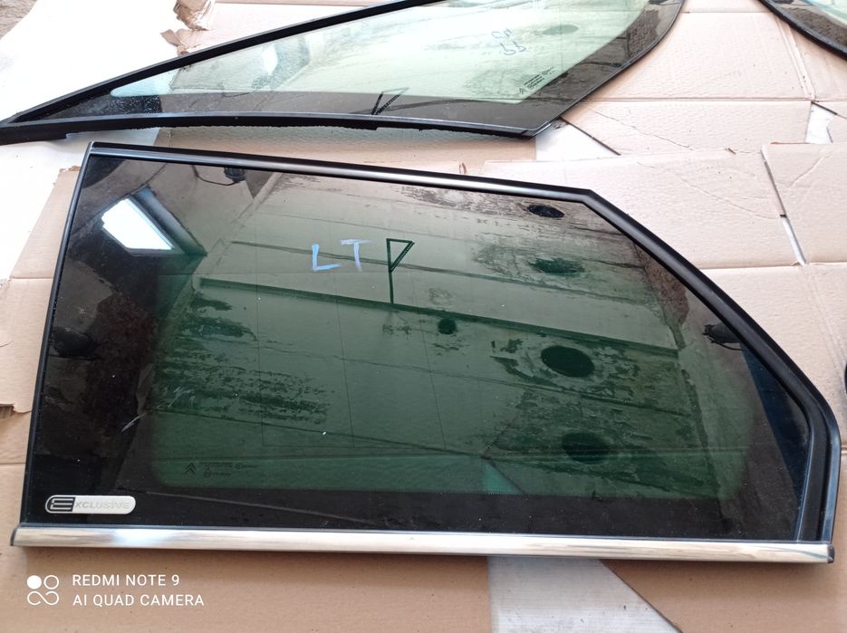 Стекло кузовное переднее заднее c4 grand picasso 2009 2010