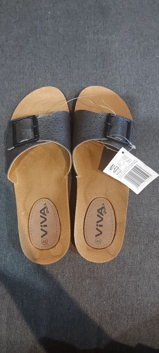 Klapki nowe cena dotyczy 1 pary