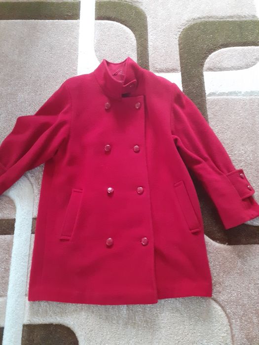 Kurtka czerwona/ płaszczyk/ płaszcz czerwony