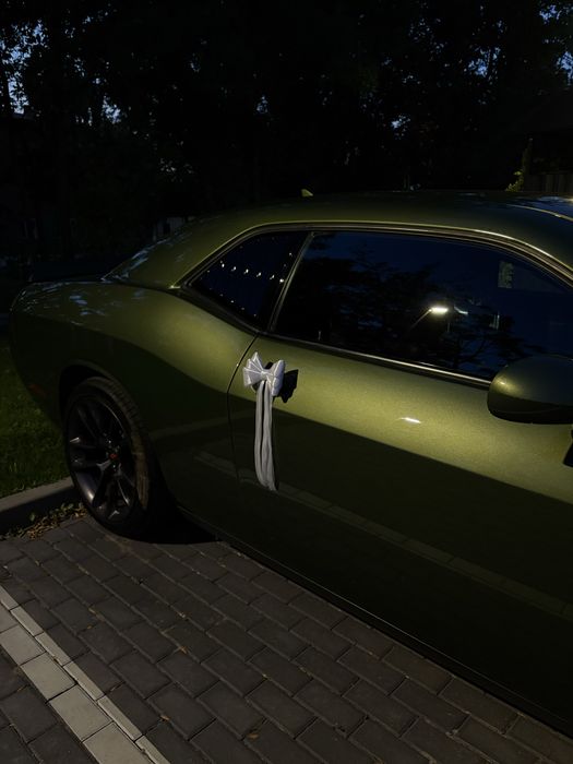 Dodge challanger do ślubu