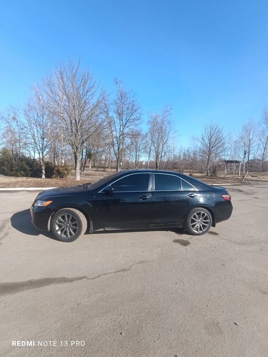 Тойота Камрі продам