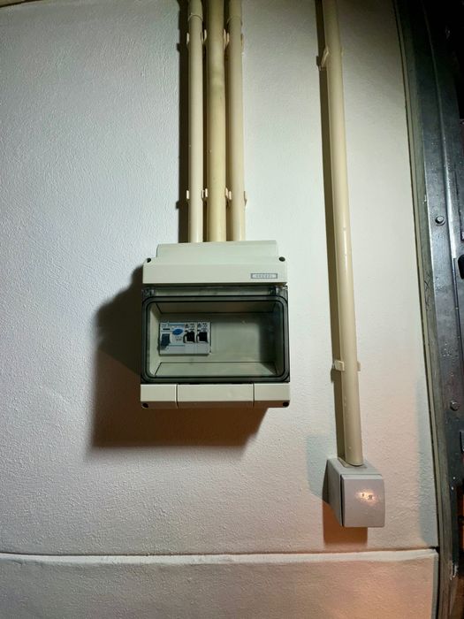 Vende-se garagem fechada com 50 m2 em Ermesinde