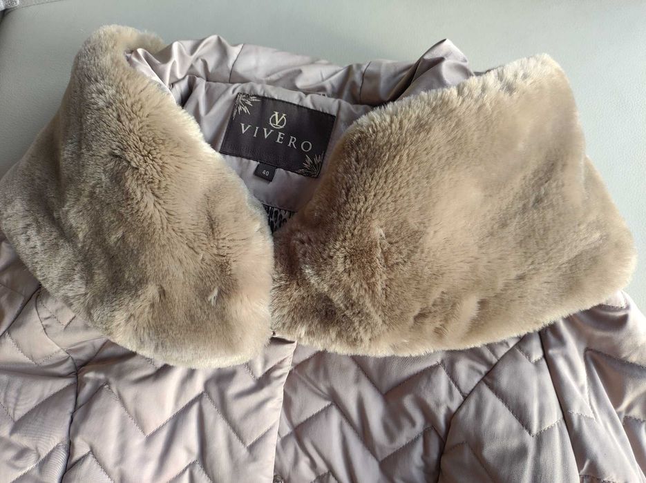 Elegancka ocieplana kurtka/ płaszcz