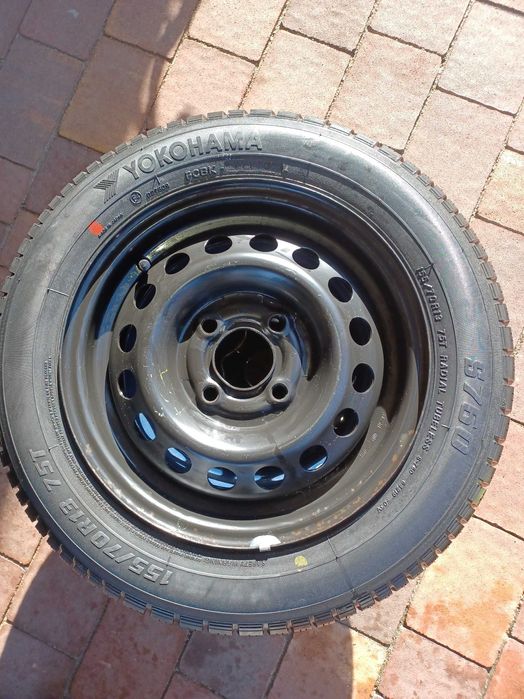 Felga stalowa z oponą 13" 4x100