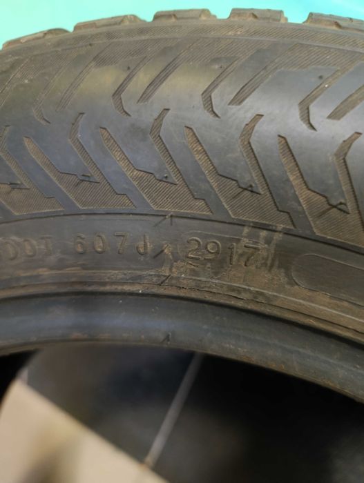 185/65/14 Nokian hakkapelita 8