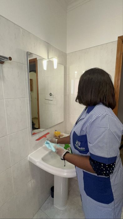 Servicos de Limpeza - Casas/ condominios/ Pós obras/ Escritórios