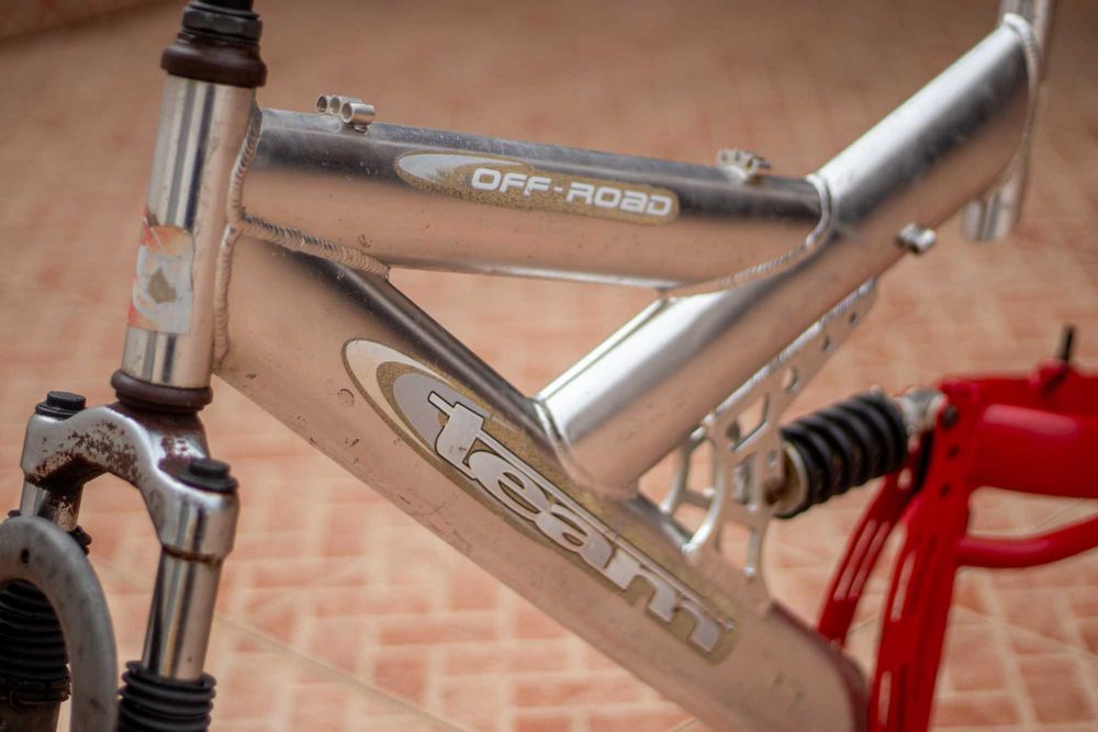 Quadro Bicicleta BTT c/ Suspensão